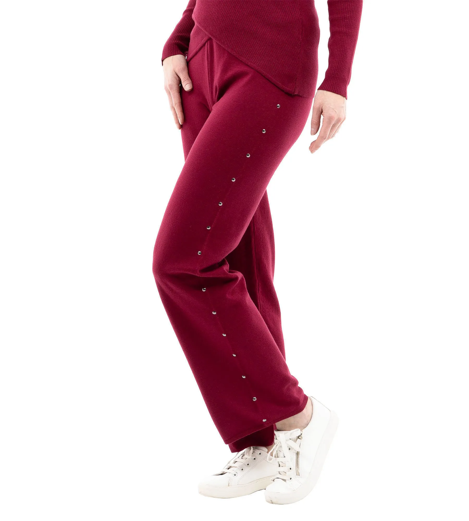 Hose In Rippstrick Mit Nieten