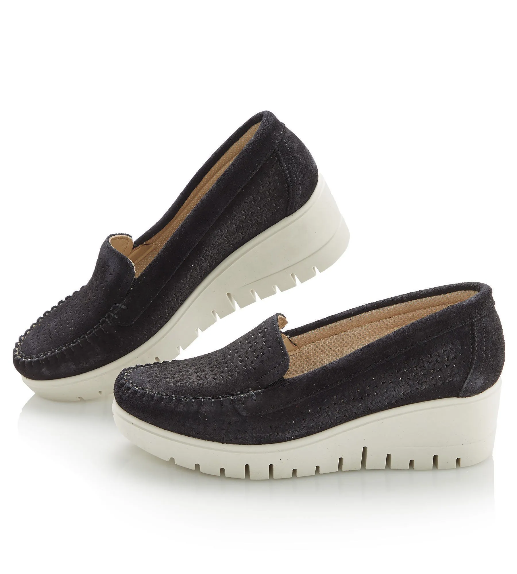 Slipper Lammnappa Mit Lochmuster - Image 2